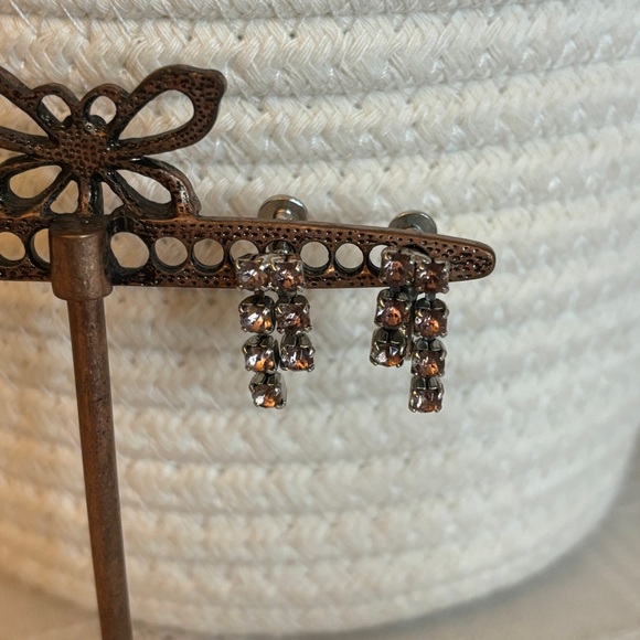 Vintage Pink Rhinestone Dangle Screwback Earrings - Picture 4 of 4